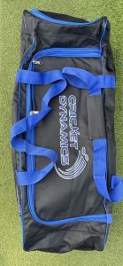 Cricket Dynamics Legatus Junior Kit bag with Wheels